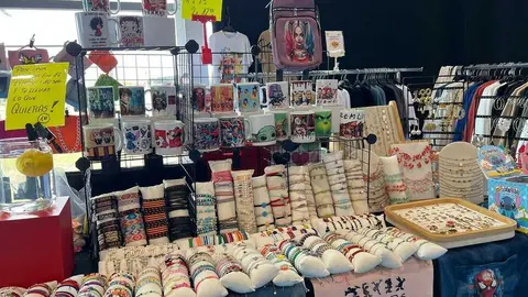 Mercado de Artesan&iacute;a y Alimentaci&oacute;n _19