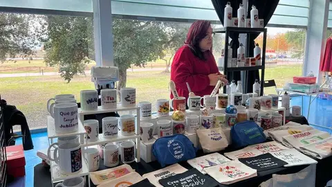 Mercado de Artesan&iacute;a y Alimentaci&oacute;n _36