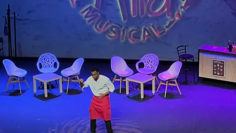 Más allá, el musical _19