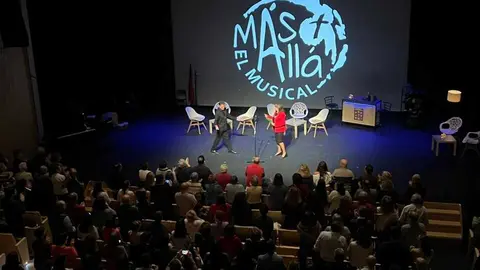 Más allá, el musical _25