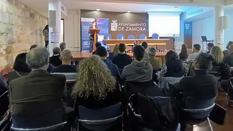 El Palacio de la Alhóndiga acoge el foro “IA y el Ecosistema del Dato Sostenible”