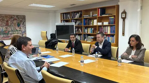 PHOTO-2025-11-17-13-52-14