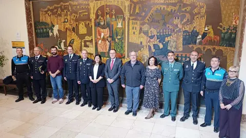 Foto de familia de los firmantes del convenio VIOgén