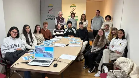 Estudiantes de Arquitectura Técnica visitan el Servicio de Arquitectura y Urbanismo de Zamora