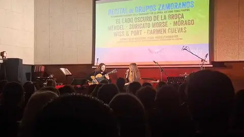 Recital grupos zamoranos 50 años de democracia