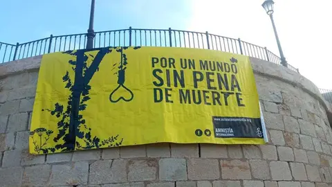 Pancarta zamora Por un Mundo sin pena de muerte