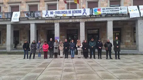 Minuto de silencio por una nueva víctima de violencia machista