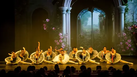 cascanueces_ballet_school