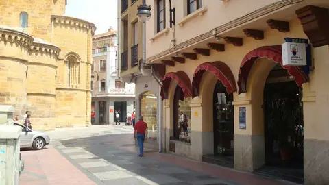 Administración Lotería en Plaza Santa María. Foto Loterías