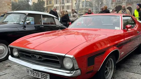 Vehículos clásicos III Día del Guardia Urbano _5