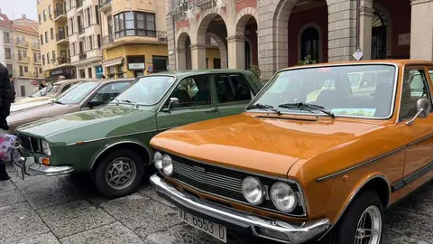 Vehículos clásicos III Día del Guardia Urbano _18