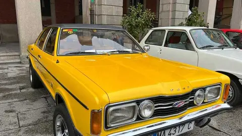 Vehículos clásicos III Día del Guardia Urbano _21