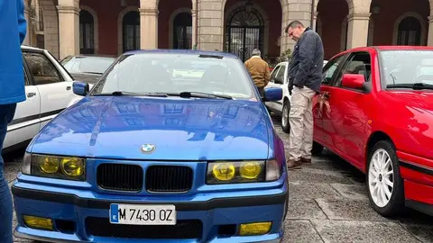 Vehículos clásicos III Día del Guardia Urbano _27