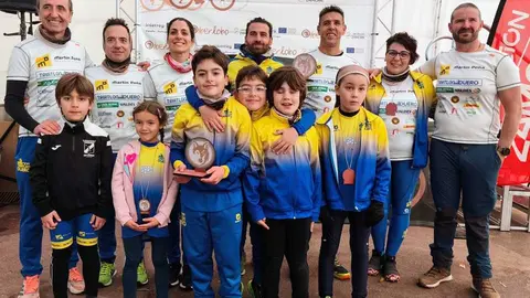 Construcciones Mart&iacute;n Pe&ntilde;a-Triatl&oacute;n Duero