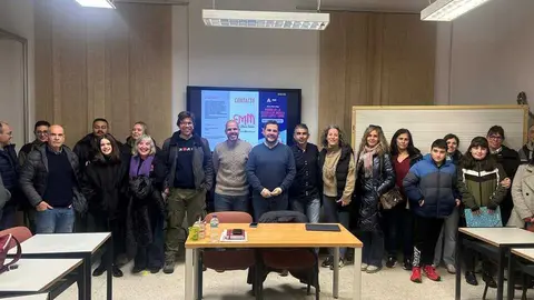 Victor L&oacute;pez de la Parte visita la Escuela de M&uacute;sica de Toro