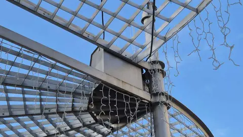 Jard&iacute;n Vertical Plaza de La Marina (10)