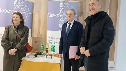 Presentaci&oacute;n de la campa&ntilde;a en la sede de la Hermandad