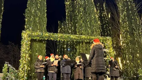 Villancicos AC Las Flores Plaza de los Sue&ntilde;os_22