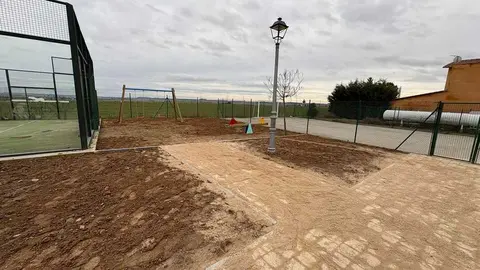 Casaseca de las Chanas parque infantil  primera fase _4