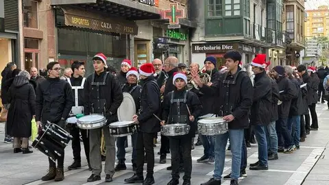 pasacalles protagonizado por la Banda de M&uacute;sica Maestro Nacor Blanco_2