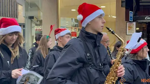 pasacalles protagonizado por la Banda de M&uacute;sica Maestro Nacor Blanco_8