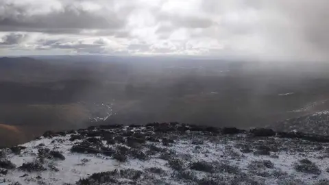 54fc8873-64d5-437e-a401-479a283094eb