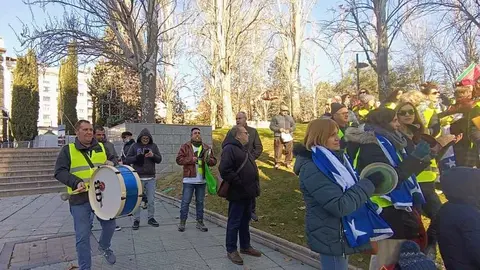 cacerolada contra las plantas de biog&aacute;s en Zamora _9