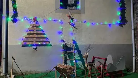 casas decoradas en Navidad en Domez (4)