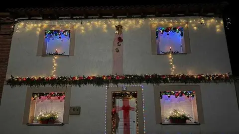 casas decoradas en Santib&aacute;&ntilde;ez de Tera _3