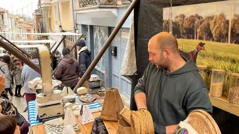 Mercado de Artesan&iacute;a Balborraz_23