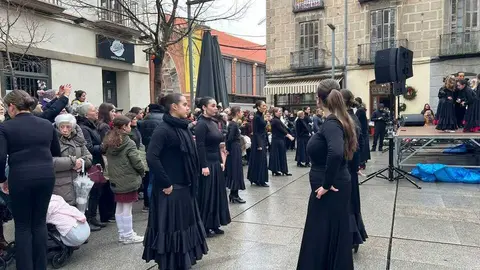 Escuela de Baile Carmen Ledesma actuaci&oacute;n navidad _17