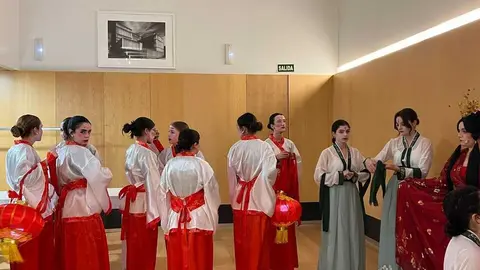 &Aacute;frica, un canto a la paz Teatro Ramos Carri&oacute;n _10