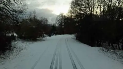 CArretera de la provincia de Zamora con nieve