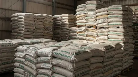 Fertilizante en almac&eacute;n. Foto Diario Qcom.es