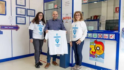Administraci&oacute;n de Loter&iacute;a de Benavente que dio el primer premio del Ni&ntilde;o. Foto Interbenavente