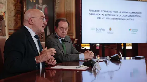 Carnero y Alfons&iacute;n firman convenio de iluminaci&oacute;n- Valladolid