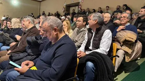 Asamblea General Extraordinaria de la Cofrad&iacute;a de Jes&uacute;s Nazareno_10