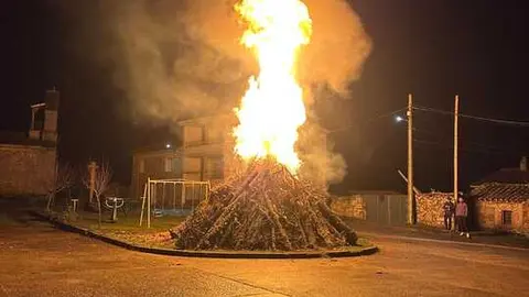 Hoguera Brandilanes