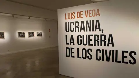 exposici&oacute;n &ldquo;Ucrania, la guerra de los civiles&rdquo;