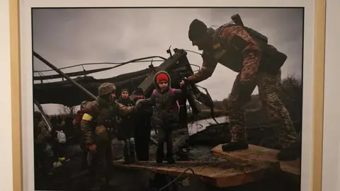 exposici&oacute;n &ldquo;Ucrania, la guerra de los civiles&rdquo;_2