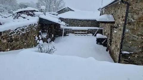 Nieve en Chanos de Sanabria - imagen cedida Jes&uacute;s Guerra_2