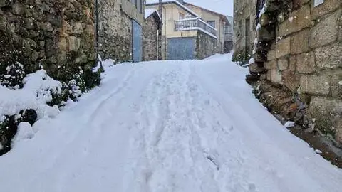 Nieve en Chanos de Sanabria - imagen cedida Jes&uacute;s Guerra_7
