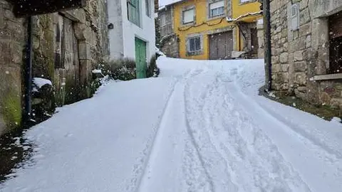 Nieve en Chanos de Sanabria - imagen cedida Jes&uacute;s Guerra_11