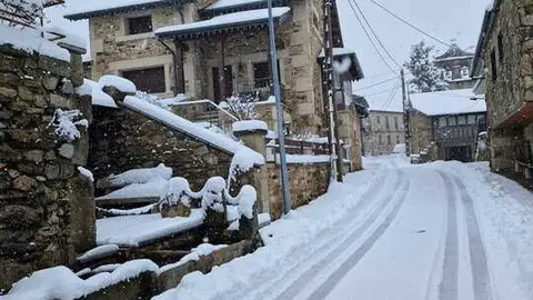 Nieve en Chanos de Sanabria - imagen cedida Jes&uacute;s Guerra_17