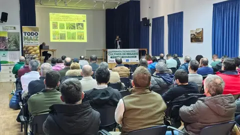 Momento de una anterior jornada organizada por JAMCOM en Astudillo (Palencia) en 2025