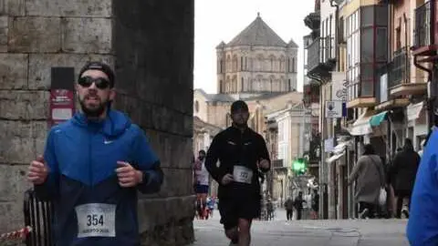 media marat&oacute;n y 10K Toro 2026_2