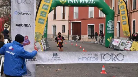 media marat&oacute;n y 10K Toro 2026_64