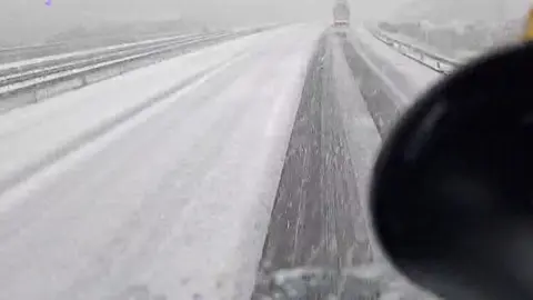 Nieve en las carreteras de la comarca de Sanabria