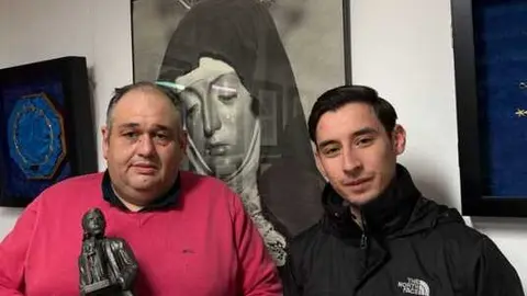 David Alonso Cuesta regalo Confrad&iacute;a Jes&uacute;s de Nzareno Vulgo Congregaci&oacute;n 