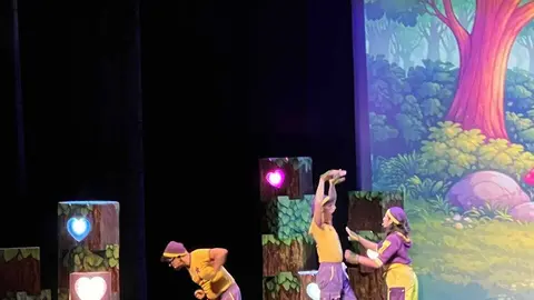 Lara Ok - Besos de Colores_5